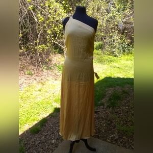 Commense Dress